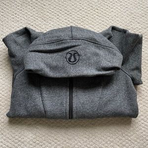 lululemon Scuba Hoodie size 6. Gently worn.